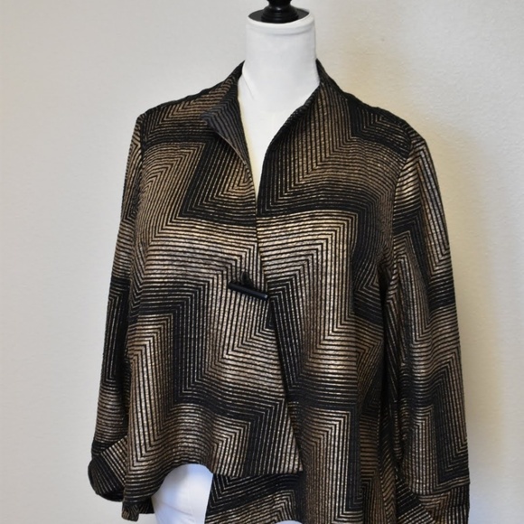 IC by Donnie K Jackets & Blazers - Kimono style jacket